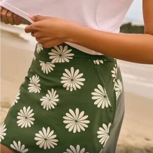 Outdoor Voices green Daisy tennis Skirt